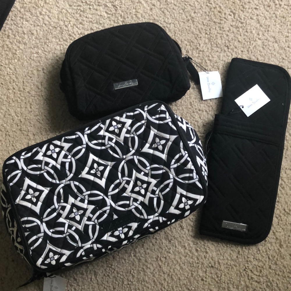 Vera Bradley 3 piece beauty set